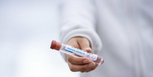 Коронавирус диагностировали почти у сотни омичей