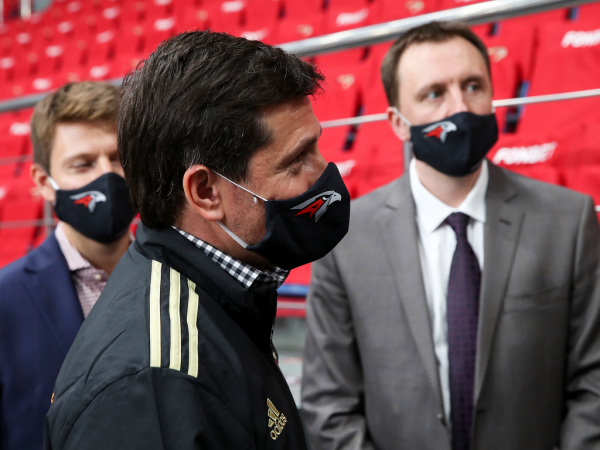 
        ПОДСЛУШАНО: как «Авангард» начал подготовку к сезону (ФОТО+ВИДЕО)
      