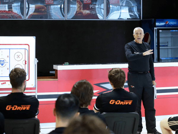 ПОДСЛУШАНО: первый лед с главным тренером (ФОТО+ВИДЕО)
ПОДСЛУШАНО: первый лед с главным тренером (ФОТО+ВИДЕО)