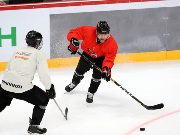 
        ПОДСЛУШАНО: Секач говорит по-русски. Первая двусторонка в новом составе (ФОТО+ВИДЕО)
      