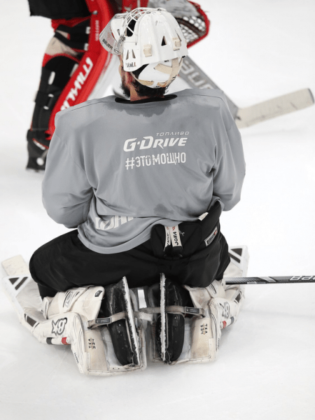 
        ПОДСЛУШАНО: «Авангард» во время эпидемии. Продолжаем тренировки (ФОТО+ВИДЕО)
      