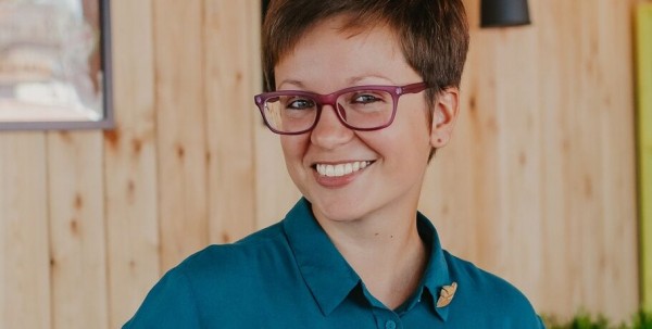 Прозаик Ольга Харитонова: "Не взяли на работу агрономом, потому что не умею доить корову"