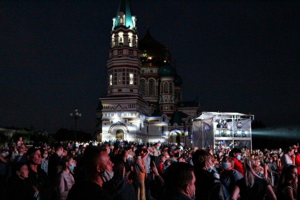 Новое звание Омска отметили внезапным салютом 