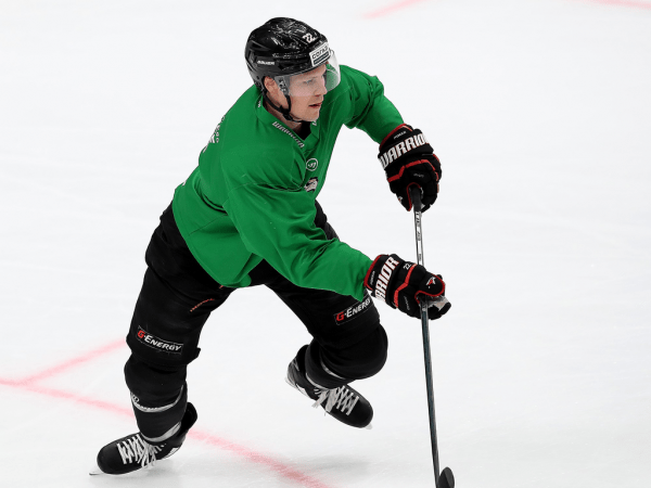 ПОДСЛУШАНО: первый лед с главным тренером (ФОТО+ВИДЕО)
ПОДСЛУШАНО: первый лед с главным тренером (ФОТО+ВИДЕО)