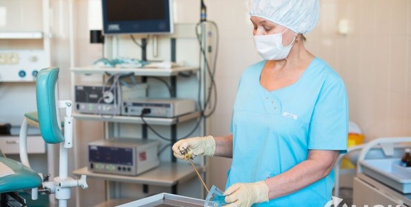 Более 40 омских медиков заразились коронавирусной инфекцией на работе