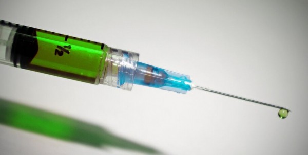 В Минобороны рассказали о здоровье добровольцев после вакцинации от COVID-19