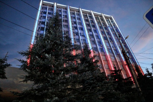 Новое звание Омска отметили внезапным салютом 