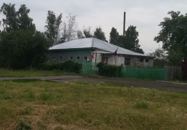 В Омском районе не планируют закрывать школу В Омском районе не планируют закрывать школу