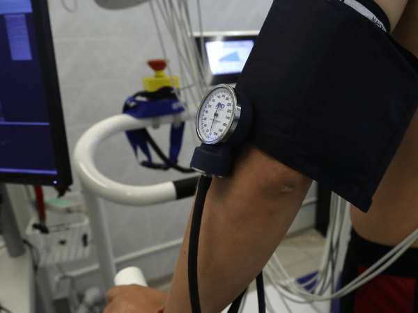 
        ПОДСЛУШАНО: МЕДОСМОТР | «Авангард» на предсезонке (ВИДЕО)
      