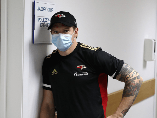 
        ПОДСЛУШАНО: МЕДОСМОТР | «Авангард» на предсезонке (ВИДЕО)
      