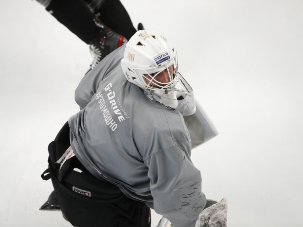 
        ПОДСЛУШАНО: как «Авангард» начал подготовку к сезону (ФОТО+ВИДЕО)
      