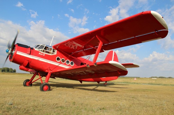 Упасть вверх. Где в Омске совершить прыжок с парашютом