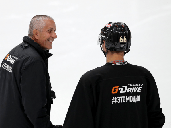 ПОДСЛУШАНО: первый лед с главным тренером (ФОТО+ВИДЕО)
ПОДСЛУШАНО: первый лед с главным тренером (ФОТО+ВИДЕО)