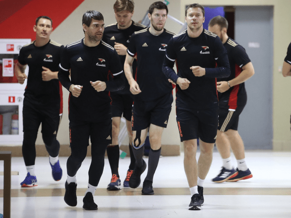 
        ПОДСЛУШАНО: «Авангард» во время эпидемии. Продолжаем тренировки (ФОТО+ВИДЕО)
      