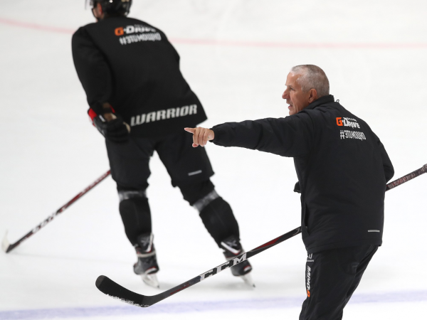 ПОДСЛУШАНО: первый лед с главным тренером (ФОТО+ВИДЕО)
ПОДСЛУШАНО: первый лед с главным тренером (ФОТО+ВИДЕО)