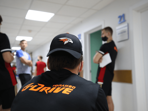 
        ПОДСЛУШАНО: МЕДОСМОТР | «Авангард» на предсезонке (ВИДЕО)
      