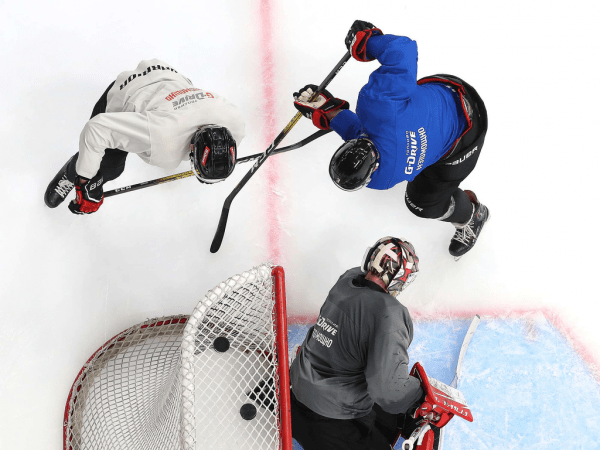 
        ПОДСЛУШАНО: «Авангард» во время эпидемии. Продолжаем тренировки (ФОТО+ВИДЕО)
      