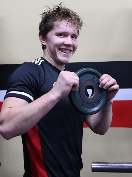 
        ПОДСЛУШАНО: как «Авангард» начал подготовку к сезону (ФОТО+ВИДЕО)
      