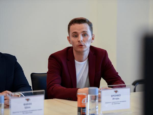 
        «Наша задача — вернуть «Авангард» в Омск к сентябрю 2022 года». Официальное открытие стройки арены (ВИДЕО)
      