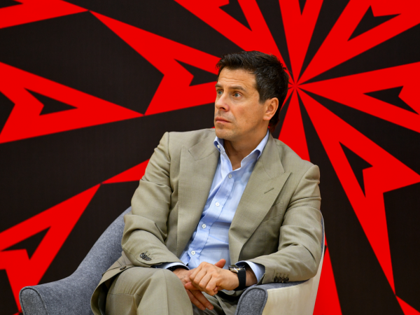 Флаг «Авангарда» установлен на стройплощадке «Арены Омск»
Флаг «Авангарда» установлен на стройплощадке «Арены Омск»