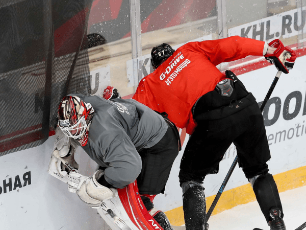 
        ПОДСЛУШАНО: Секач говорит по-русски. Первая двусторонка в новом составе (ФОТО+ВИДЕО)
      