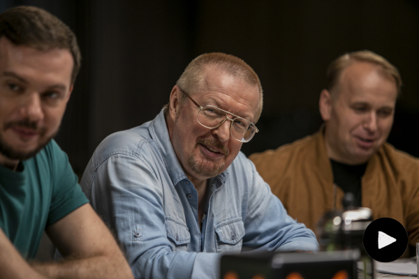 Елагин: «Я один раз почитал, что зрители пишут обо мне, больше не буду» Елагин: «Я один раз почитал, что зрители пишут обо мне, больше не буду»