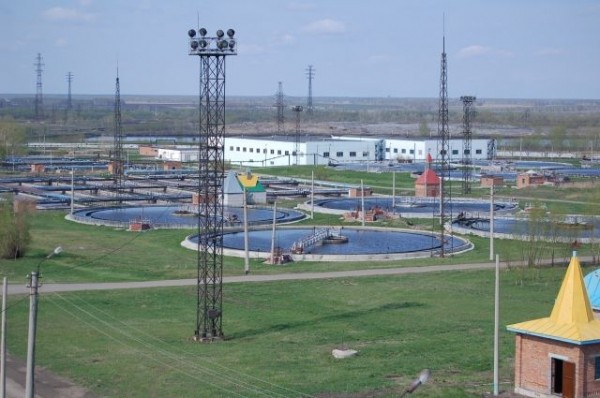 Роспотребнадзор не обнаружил превышений выбросов на омском водоканале