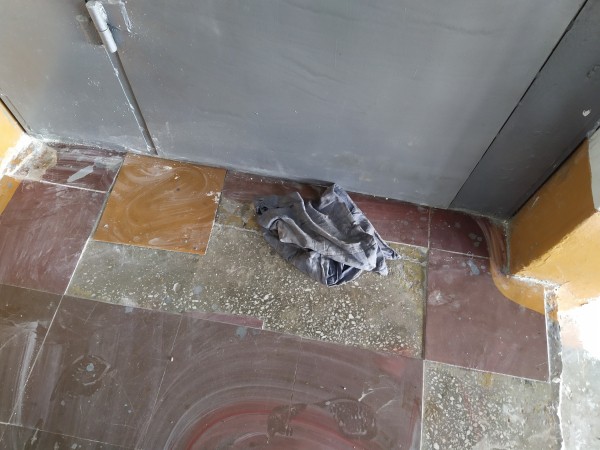 Соседи раскрыли страшные подробности нападения на омичку в Кировском округе 