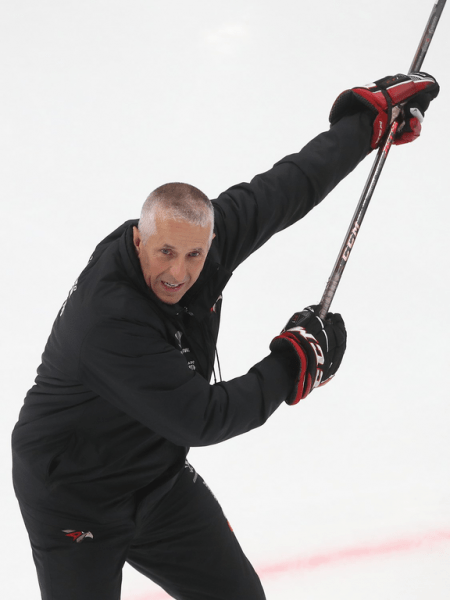 
        ПОДСЛУШАНО: «Авангард» во время эпидемии. Продолжаем тренировки (ФОТО+ВИДЕО)
      