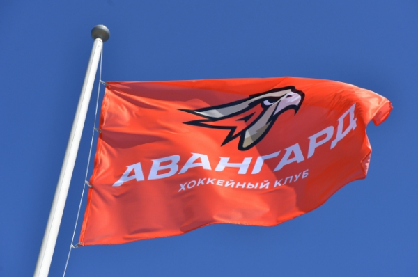 Арена за два года. На строительной площадке подняли флаг клуба