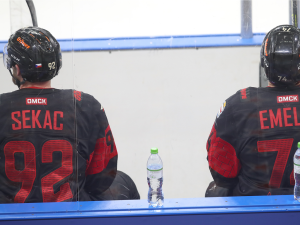 Камбэк в первой игре на турнире в Петербурге! Как «Авангард» победил «Торпедо»
Камбэк в первой игре на турнире в Петербурге! Как «Авангард» победил «Торпедо»