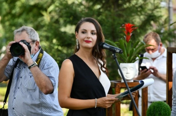 День города-2020 в Омске. Награждение почётного жителя и онлайн-концерт День города-2020 в Омске. Награждение почётного жителя и онлайн-концерт