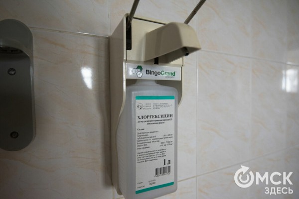 "Они спасают, когда человек не может дышать". В Омск поступили новые аппараты ИВЛ