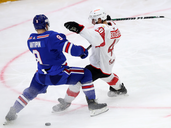 
        Выиграли у СКА и стали победителями турнира в Петербурге! Как «Авангард» завершил предсезонку
      