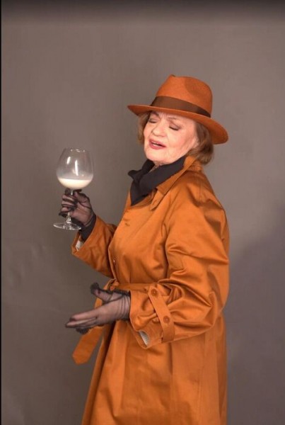 Алла Енина: "В современном мире жить проще, а это губит инициативу" Алла Енина: "В современном мире жить проще, а это губит инициативу"