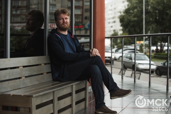 Писатель Дмитрий Кононов: Мем "Не пытайтесь покинуть Омск" - это пустая чушь!" Писатель Дмитрий Кононов: Мем "Не пытайтесь покинуть Омск" - это пустая чушь!"