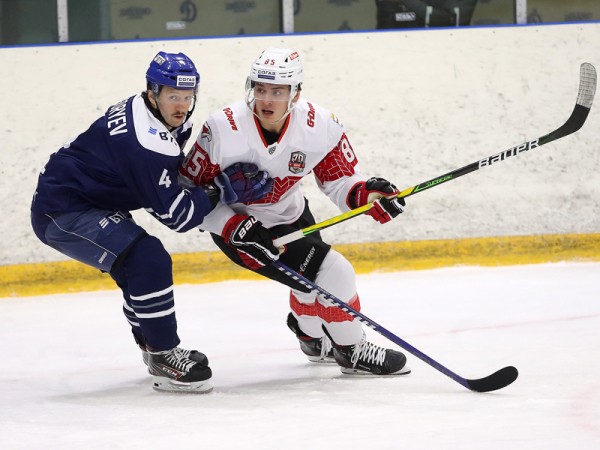 
        Полный разгром в Новогорске! Как «Авангард» одержал победу над «Динамо»
      