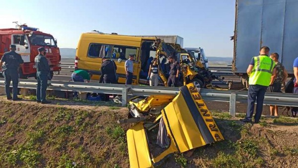 СК: В разбившемся в Крыму автобусе были омичи 