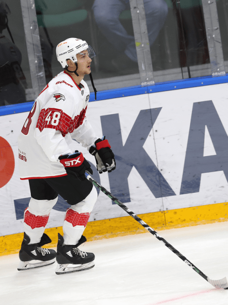 
        «Мы будем гнуть свою линию». Хартли, Семёнов и Буше после победы над СКА
      