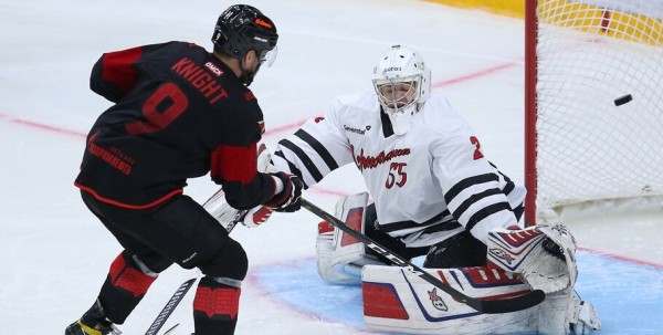 "Авангард" одержал вторую победу на предсезонном турнире в Санкт-Петербурге