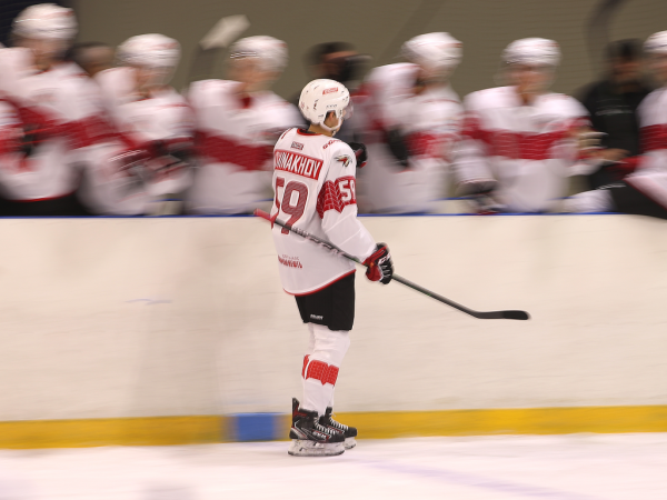 «Вся команда в конкуренции». Хартли, Чинахов и Хохлачёв о разгромной победе над «Динамо» во второй игре предсезонки
«Вся команда в конкуренции». Хартли, Чинахов и Хохлачёв о разгромной победе над «Динамо» во второй игре предсезонки