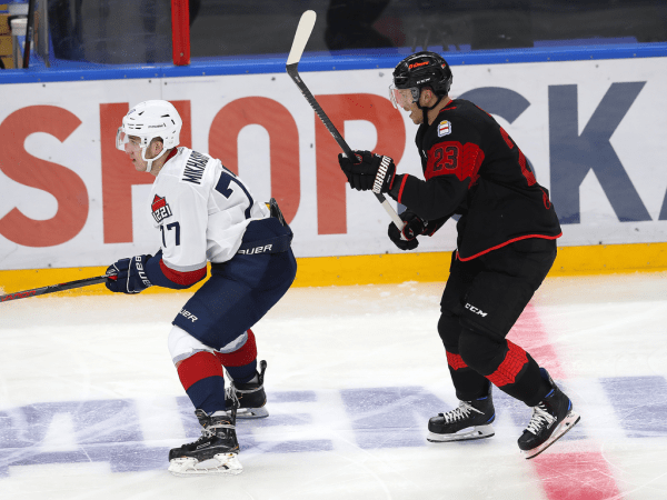 Камбэк в первой игре на турнире в Петербурге! Как «Авангард» победил «Торпедо»
Камбэк в первой игре на турнире в Петербурге! Как «Авангард» победил «Торпедо»