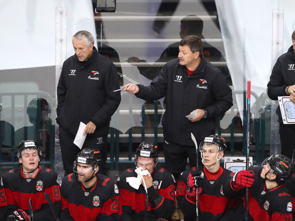 Камбэк в первой игре на турнире в Петербурге! Как «Авангард» победил «Торпедо»
Камбэк в первой игре на турнире в Петербурге! Как «Авангард» победил «Торпедо»