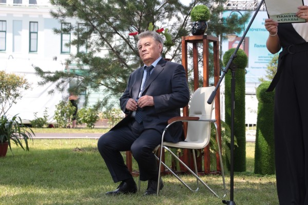 Обманные маневры и доступные компромиссы. День города в Омске прошел в режиме «ждун» Обманные маневры и доступные компромиссы. День города в Омске прошел в режиме «ждун»