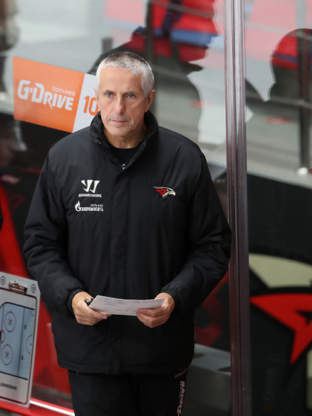 «Авангард» - «Динамо» Москва 5:4. Товарищеский матч (ВИДЕО)
«Авангард» - «Динамо» Москва 5:4. Товарищеский матч (ВИДЕО)