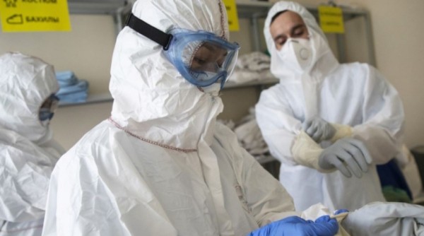 Под Омском роддом переделали под обсерватор из-за коронавируса