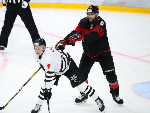 
        Вторая волевая победа в Питере! Как «Авангард» разобрался с «Северсталью»
      