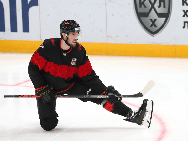 
        «Авангард» - «Амур» 2:1. Товарищеский матч (ВИДЕО)
      