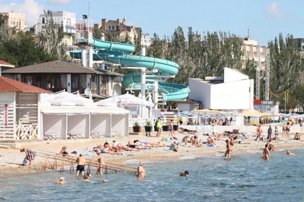 Как проходит курортный сезон в Крыму: цены и фото из Феодосии-2020