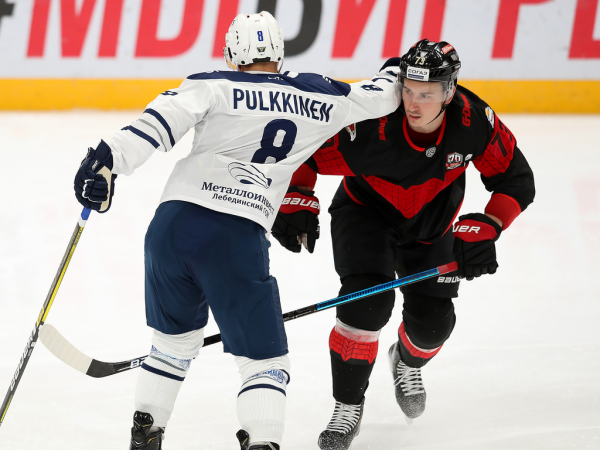 «Авангард» - «Динамо» Москва 5:4. Товарищеский матч (ВИДЕО)
«Авангард» - «Динамо» Москва 5:4. Товарищеский матч (ВИДЕО)